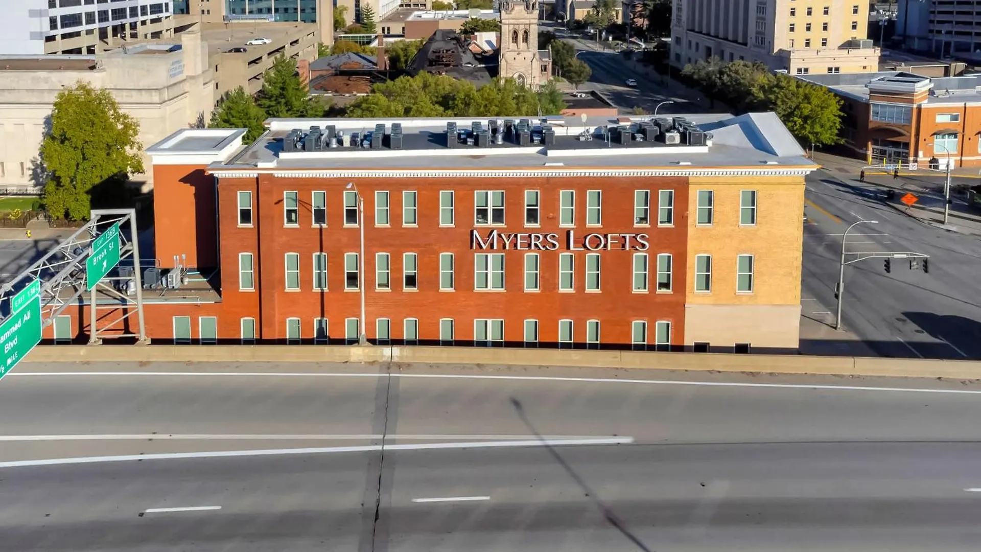 Bright And Modern Studio In Louisville # 302 米国