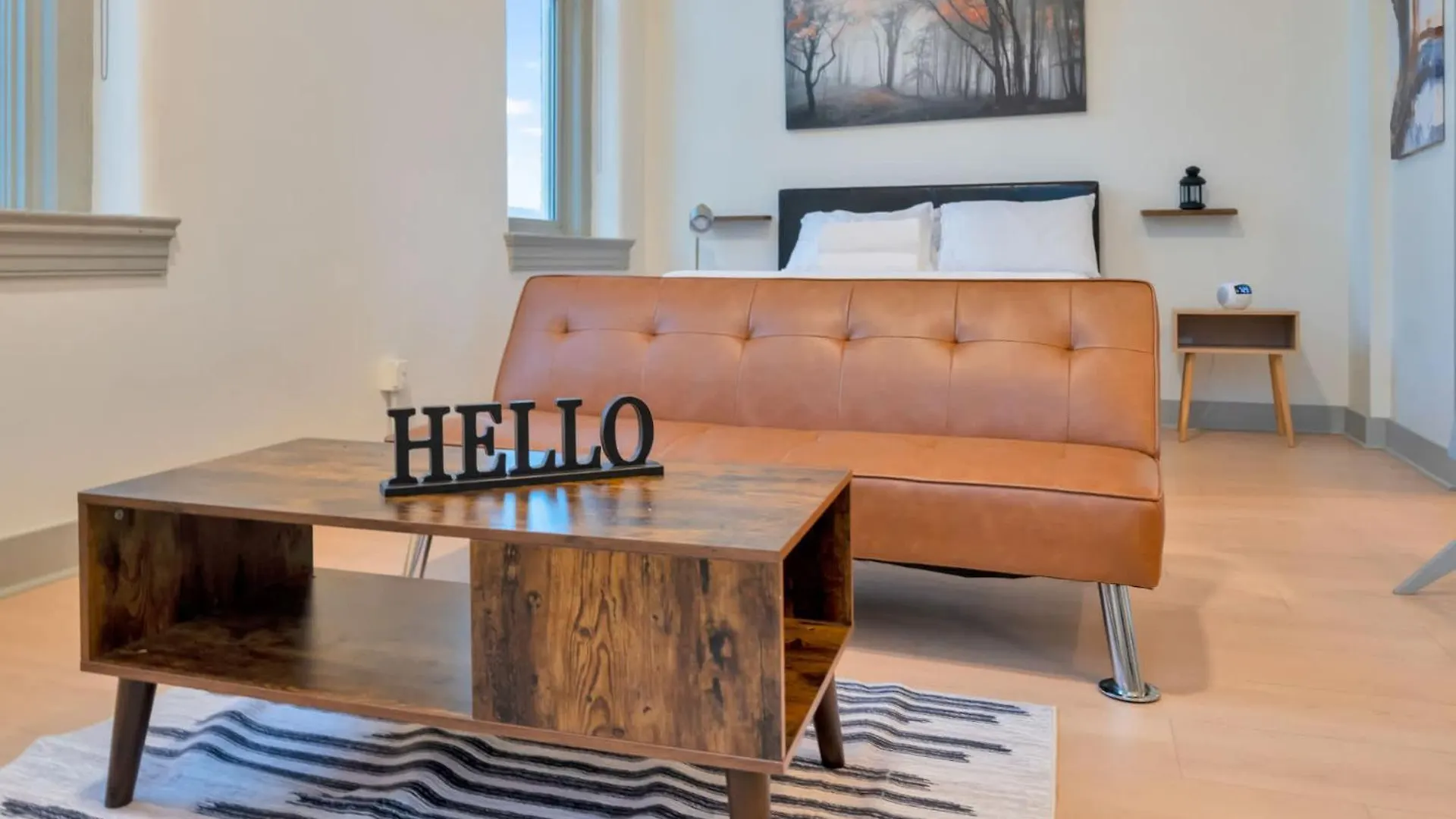 Bright And Modern Studio In Louisville # 302